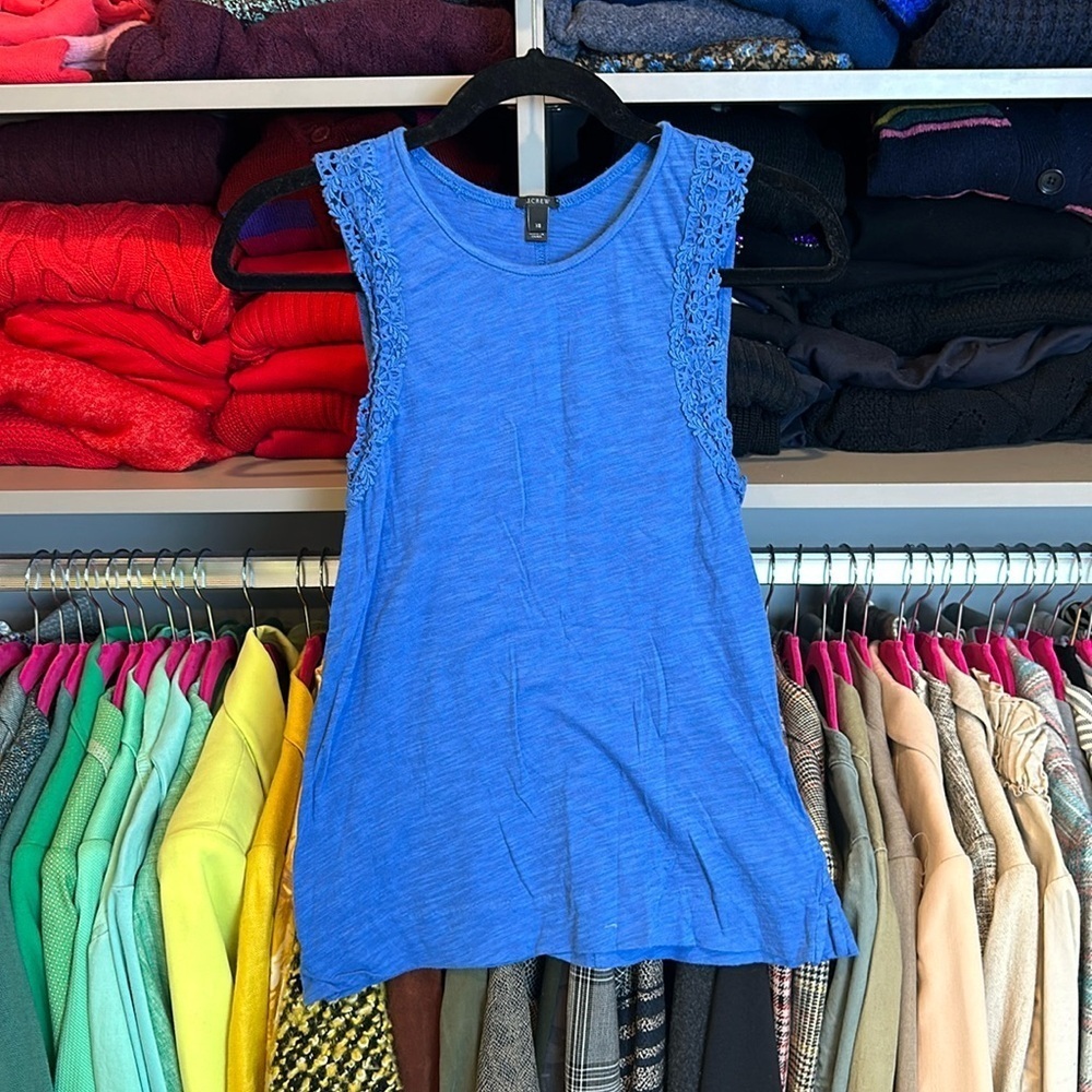 J Crew blue sleeveless scoop neck embroidered top size XS​